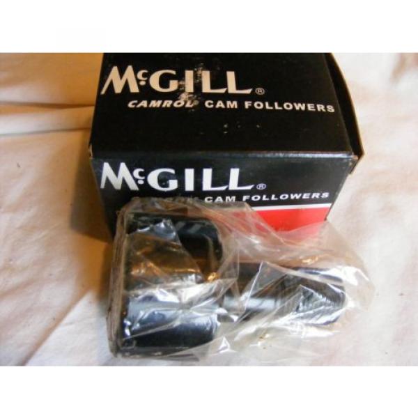 McGill BCF 2 S Cam Follower Lubri-Disc NIB #1 image