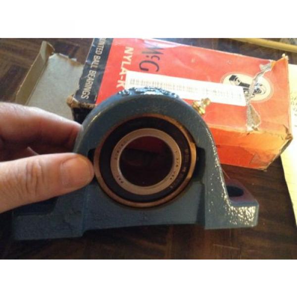 McGill pillow block bearing CL-25-1 3/8&#034; #1 image