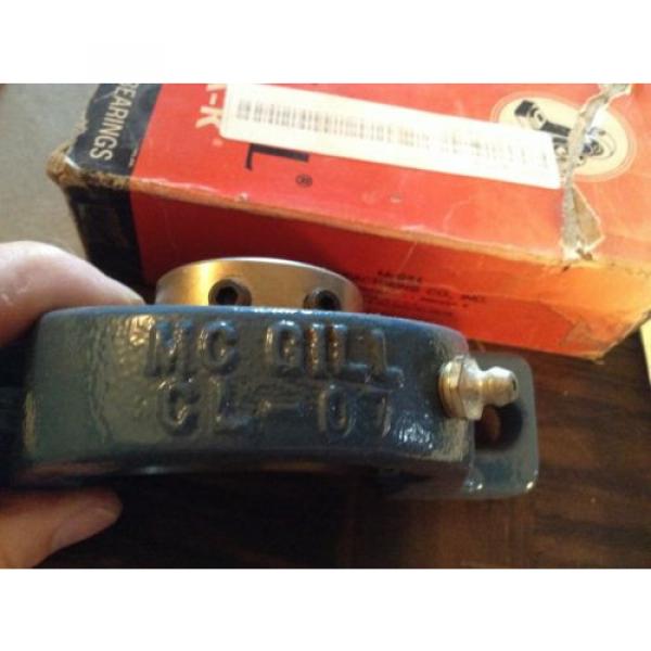 McGill pillow block bearing CL-25-1 3/8&#034; #2 image